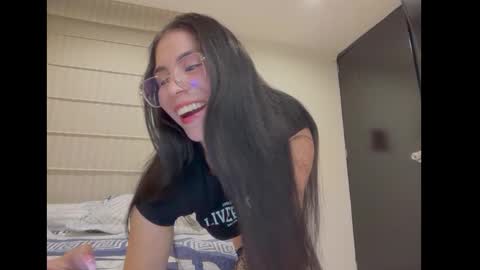 sasha_jonne online show from 12/02/25, 02:28