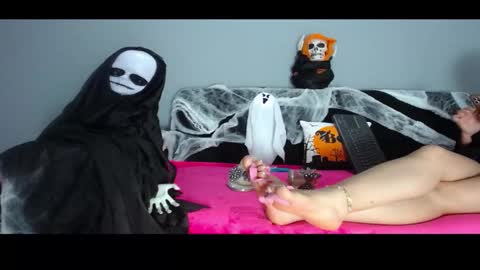 sasha start online show from 10/17/25, 02:37