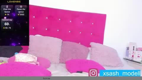Snapshot of sasha_xxxx_ chatting on 06/17/26, 12:24 sasha palmer online show from 06/17/26, 12:24