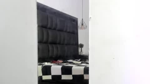 Snapshot of sasha_yaklove666 chatting on 02/08/25, 08:52 Sasha online show from 02/08/25, 08:52