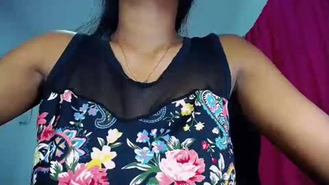 sashabreck1 online show from 01/15/25, 04:36