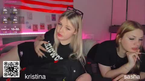 Snapshot of sashadelii chatting on 12/05/25, 01:20 Sasha online show from 12/05/25, 01:20