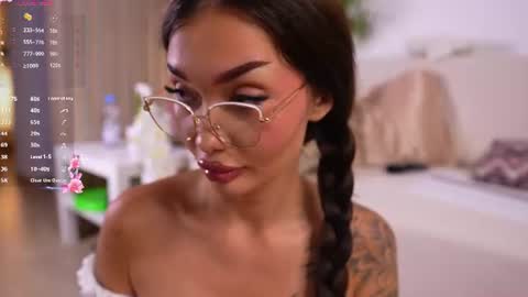 sashafererra online show from 07/12/26, 07:05