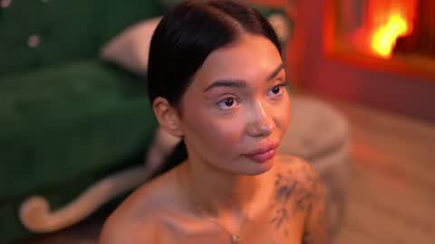 Dennise online show from 03/09/25, 02:39