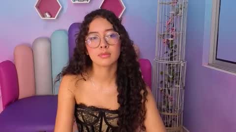 SashaMonroee  online show from 10/29/25, 11:39