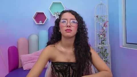 SashaMonroee  online show from 11/15/25, 04:21