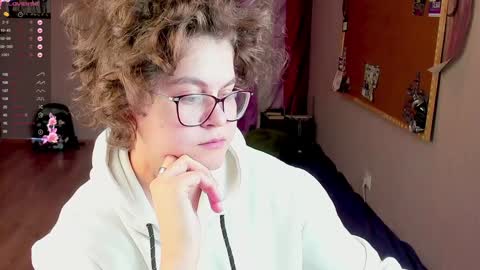 .Alexandra online show from 12/08/24, 03:43