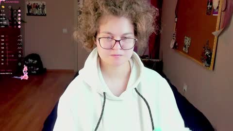 .Alexandra online show from 12/18/24, 10:02