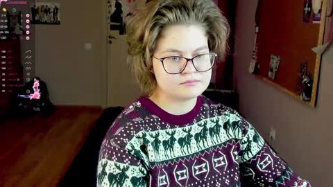 .Alexandra online show from 01/04/25, 01:52