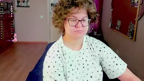 .Alexandra online show from 02/12/25, 10:24