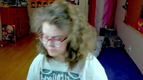 .Alexandra online show from 01/12/26, 04:45