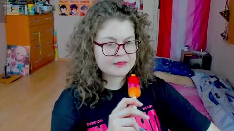 .Alexandra online show from 04/16/26, 12:50