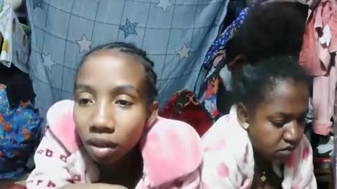 sasivia08 online show from 04/20/26, 11:28