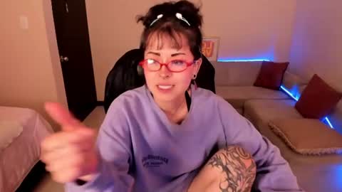 saskia_vellour online show from 06/14/26, 05:20