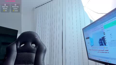 saskiagrendel online show from 07/28/26, 12:29