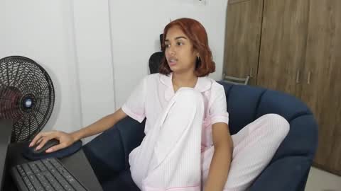 saskya13 online show from 02/18/26, 04:08