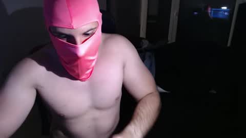 Snapshot of sasook97 chatting on 10/18/25, 08:09 Aziz online show from 10/18/25, 08:09