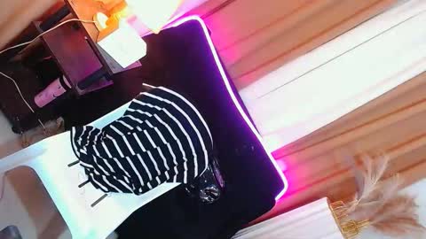 sassa_lilly online show from 09/26/25, 01:15