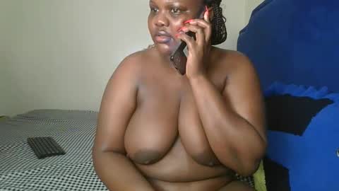 sassie_bee online show from 09/14/25, 12:48