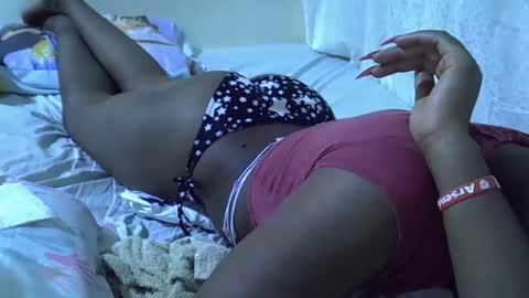 sassy_bella online show from 04/14/26, 06:47