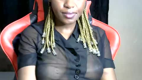Snapshot of sassy_lyne chatting on 05/31/26, 07:48 sassy_lyne online show from 05/31/26, 07:48