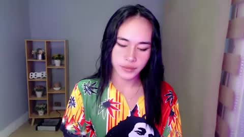 sassy_stella online show from 01/05/25, 05:51