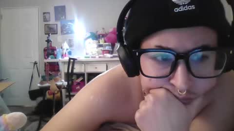 Snapshot of sassypandaxxx chatting on 01/07/25, 03:14 koolkat online show from 01/07/25, 03:14