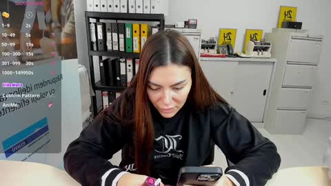 Snapshot of sassytiff chatting on 03/05/25, 11:49 sassytiff online show from 03/05/25, 11:49