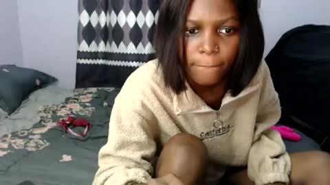 Sassy online show from 08/08/26, 02:14