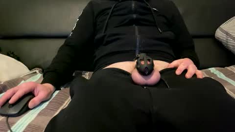 hardluckydick online show from 11/11/25, 03:50