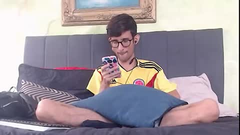 sasuke_bigcock online show from 06/19/26, 01:37