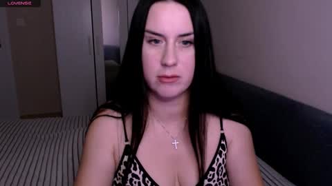 satisfaction__ online show from 01/16/26, 03:27