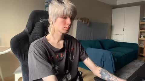 Satoshi online show from 03/26/26, 06:19