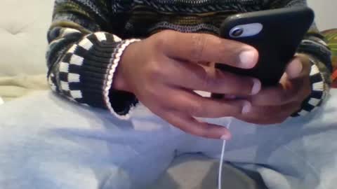 Snapshot of satsam12345367060 chatting on 01/05/25, 09:26 satsam online show from 01/05/25, 09:26