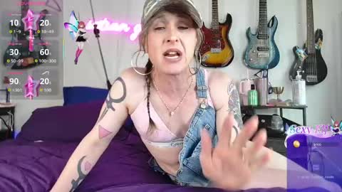 Saturn Girl online show from 06/08/26, 07:58