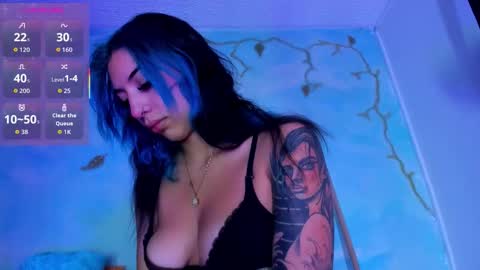 Saturnooo online show from 03/25/26, 02:28