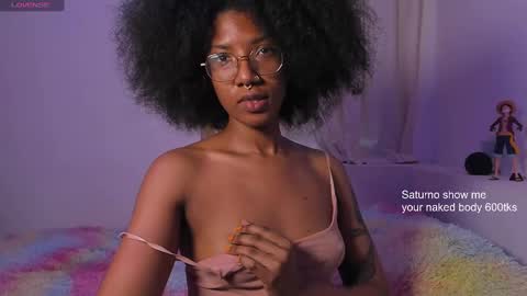 Snapshot of saturno_vibes chatting on 02/21/25, 11:55 saturno_vibes online show from 02/21/25, 11:55