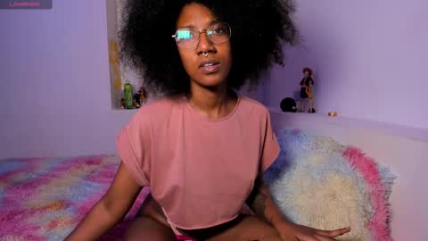 Snapshot of saturno_vibes chatting on 03/11/25, 03:34 saturno_vibes online show from 03/11/25, 03:34