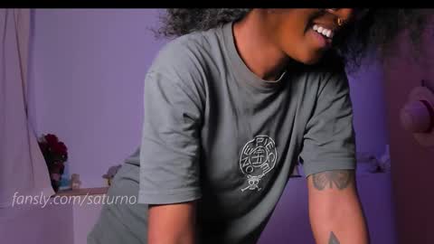 Snapshot of saturno_vibes chatting on 09/26/25, 09:46 saturno_vibes online show from 09/26/25, 09:46