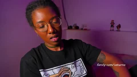 Snapshot of saturno_vibes chatting on 10/13/25, 07:41 saturno_vibes online show from 10/13/25, 07:41