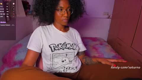 Snapshot of saturno_vibes chatting on 10/22/25, 08:58 saturno_vibes online show from 10/22/25, 08:58