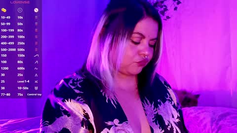 Gina George online show from 12/12/24, 12:05