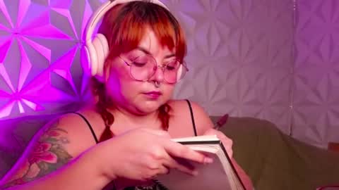 Gina George online show from 09/20/25, 11:28