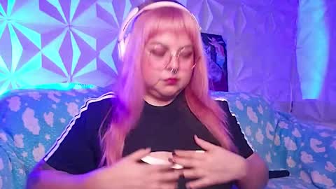 Gina George online show from 04/12/26, 12:37