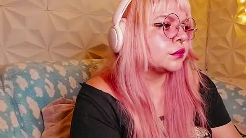 Gina George online show from 06/10/26, 12:33