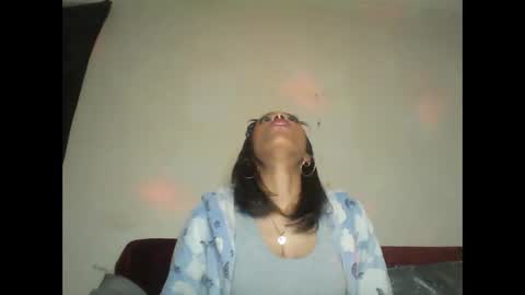 Shaniiice online show from 10/03/25, 08:39