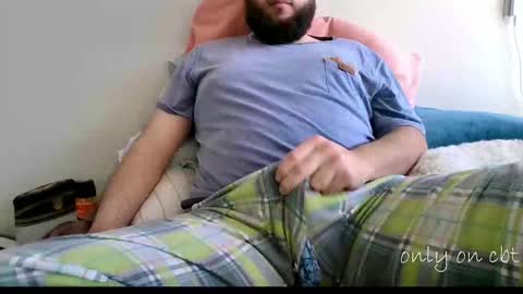 Snapshot of saucybonjo chatting on 12/20/24, 01:54 Ben online show from 12/20/24, 01:54