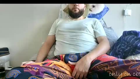 Snapshot of saucybonjo chatting on 02/17/25, 10:25 Ben online show from 02/17/25, 10:25