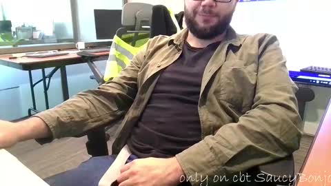 Snapshot of saucybonjo chatting on 02/03/26, 11:32 Ben online show from 02/03/26, 11:32