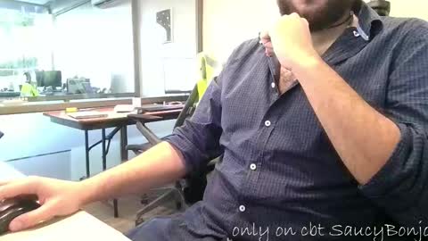 Snapshot of saucybonjo chatting on 02/05/26, 11:31 Ben online show from 02/05/26, 11:31